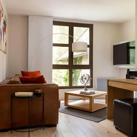 Hotel De La Muse Et Du Rozier 4*