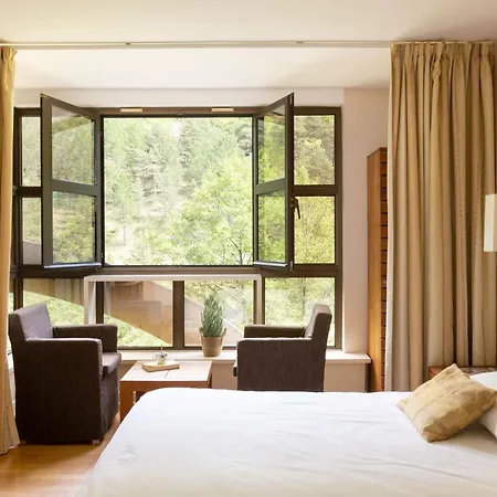 Hotel De La Muse Et Du Rozier Le Rozier