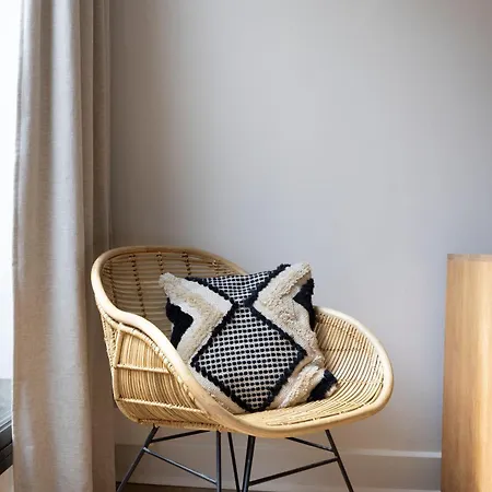 De La Muse Et Du Rozier Hotel