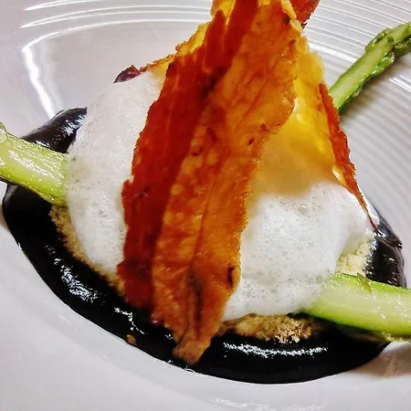 De La Muse Et Du Rozier Hotel 4*