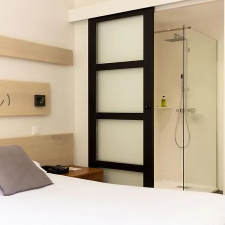 De La Muse Et Du Rozier Hotel 4*