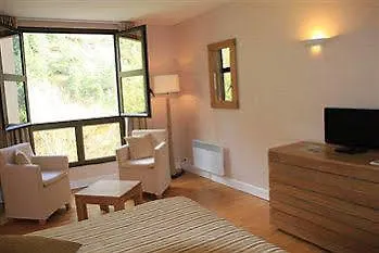 Hotel De La Muse Et Du Rozier