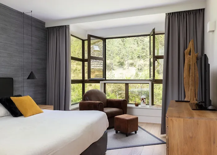 De La Muse Et Du Rozier 4*