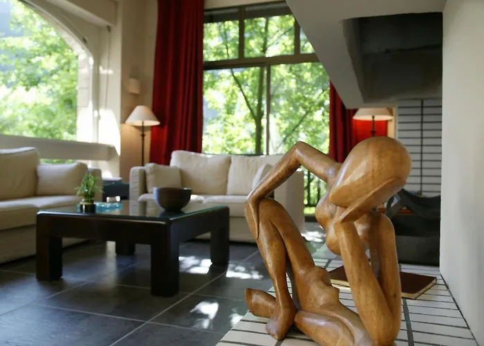 De La Muse Et Du Rozier Le Rozier