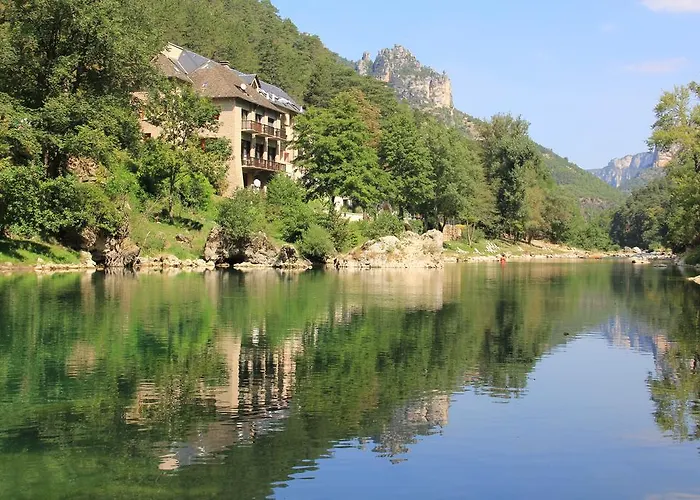 De La Muse Et Du Rozier Le Rozier